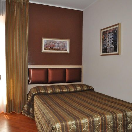 Dulcinea Hotel Múggia Zewnętrze zdjęcie