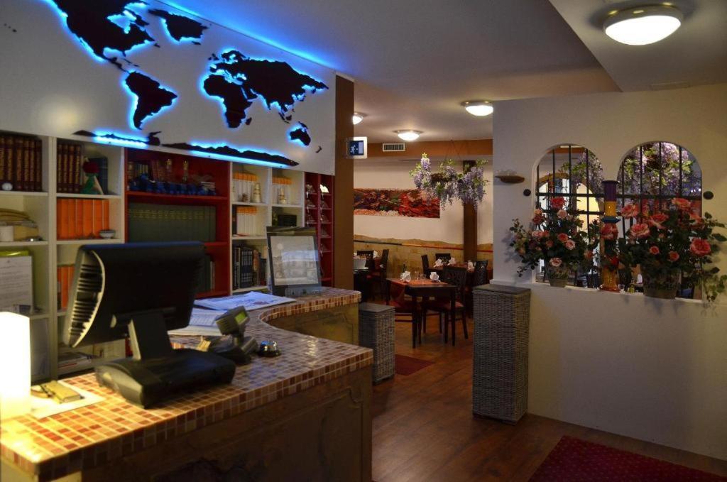 Dulcinea Hotel Múggia Zewnętrze zdjęcie