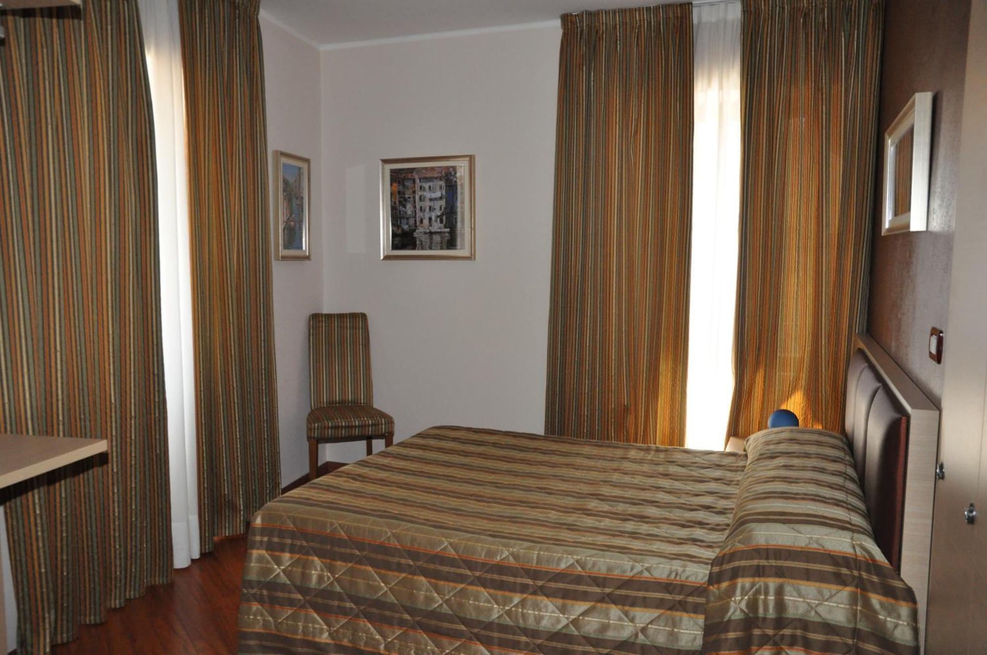 Dulcinea Hotel Múggia Zewnętrze zdjęcie